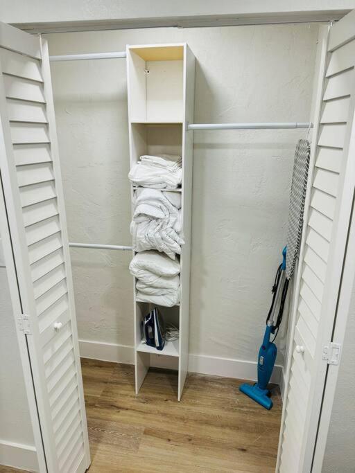 Miami Studio Near Airport/Beach Bagian luar foto